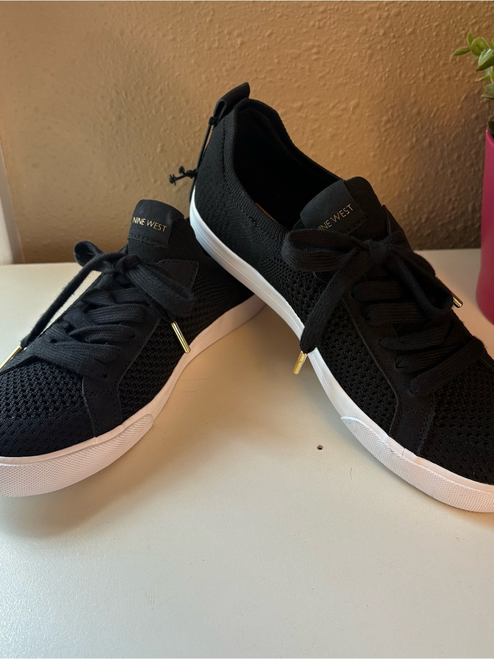 Nine West Sneakers Size 8.5